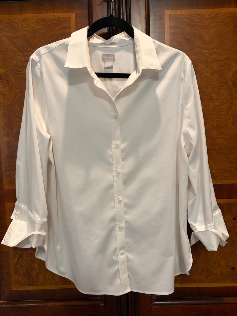 Chico’s White Button-Front Collared Shirt